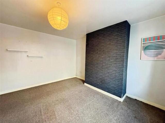 Cottage for rent in Milnsbridge, Kirklees