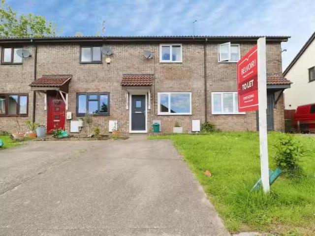 House for rent in Efail Isaf, Wales