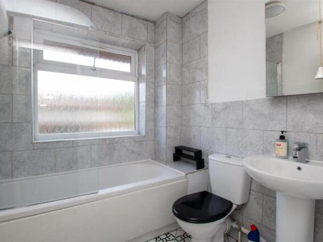 Cottage for rent in Horsham, West Sussex
