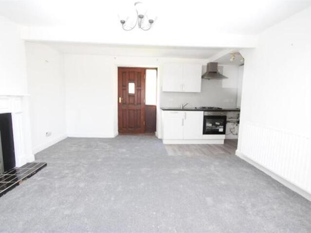 Cottage for rent in Queensbury, West Yorkshire