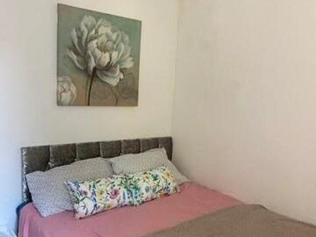 House for rent in Huddersfield, West Yorkshire