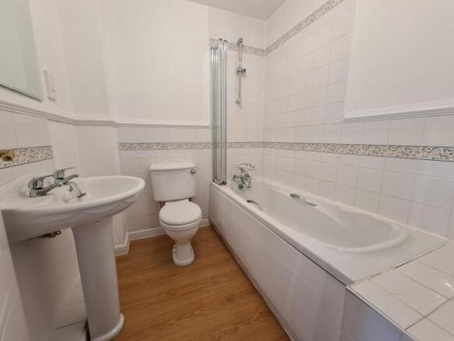 Cottage for rent in Woolston, City Of Southampton