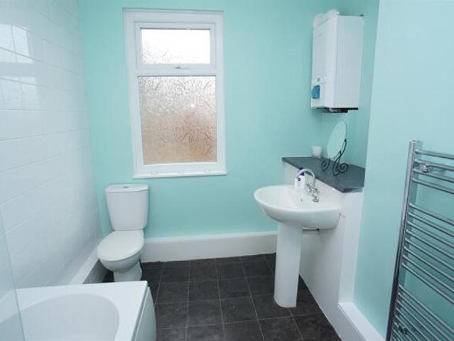 Cottage for rent in Wincobank, South Yorkshire