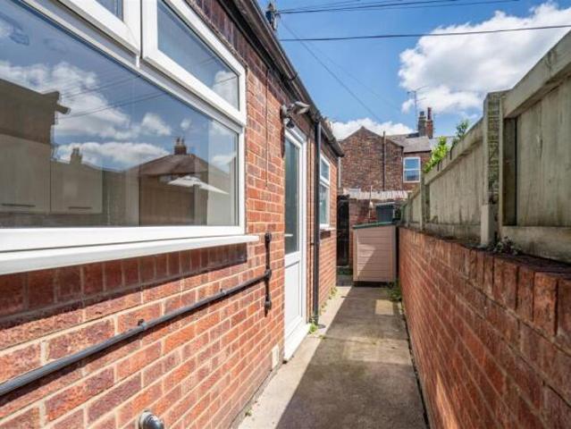 Cottage for rent in High Field, York