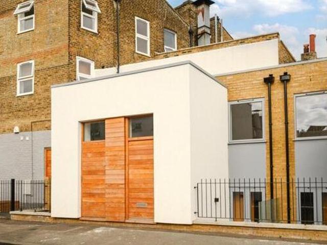 House for rent in Kingston Upon Thames, Greater London