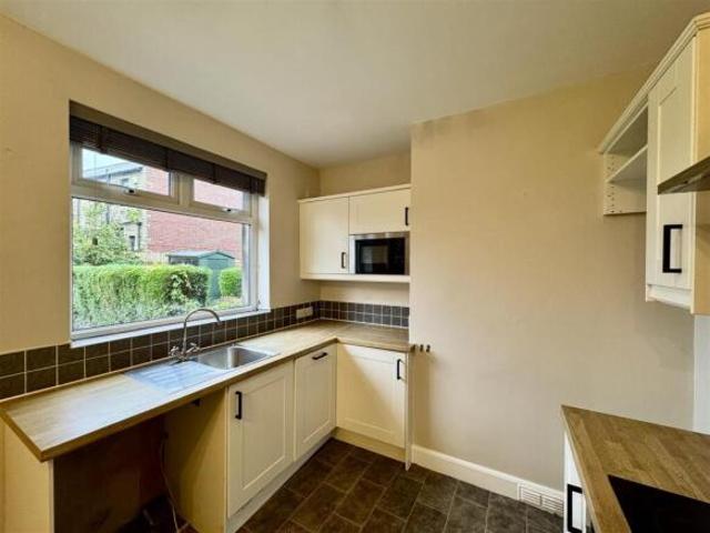 Cottage for rent in Huddersfield, Kirklees
