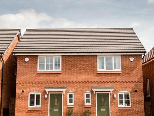 House for rent in Calderstones