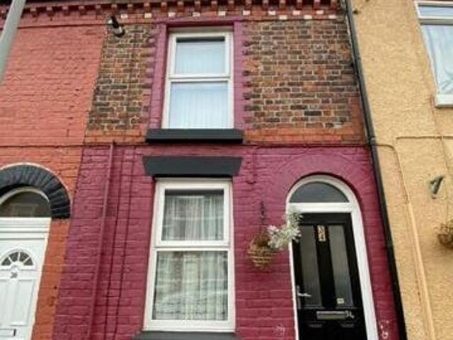 House for rent in Calderstones