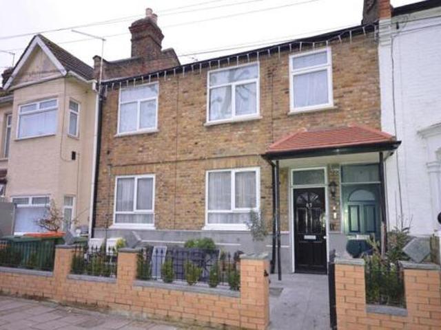 House for rent in Lyons, Greater London