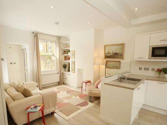 House for rent in Lyons, Greater London