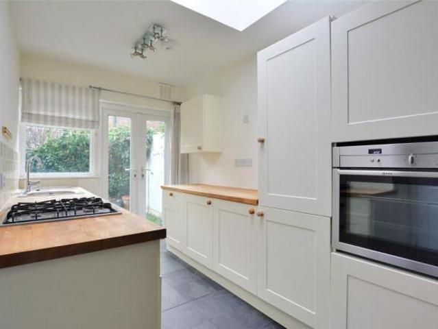 Cottage for rent in London Borough of Lewisham, Blackheath