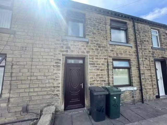 House for rent in Denholme, West Yorkshire