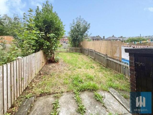 Cottage for rent in Huddersfield, Kirklees