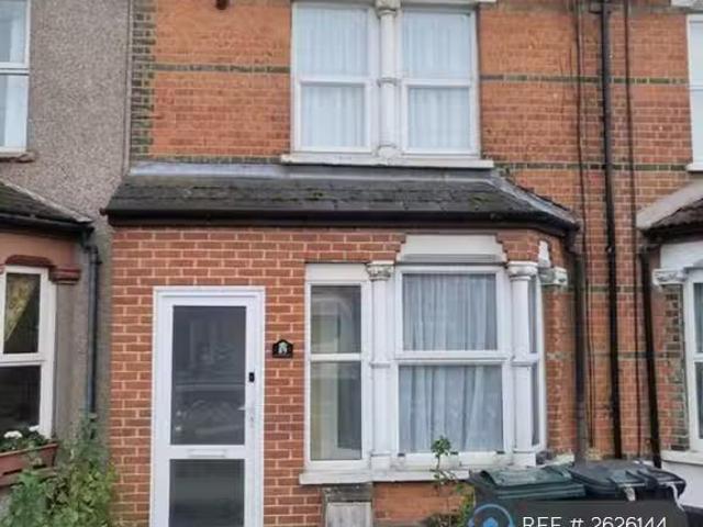 House for rent in Swanscombe and Greenhithe, Monks Orchard