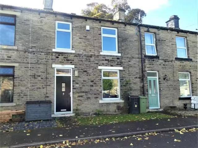 House for rent in Birkenshaw, West Yorkshire