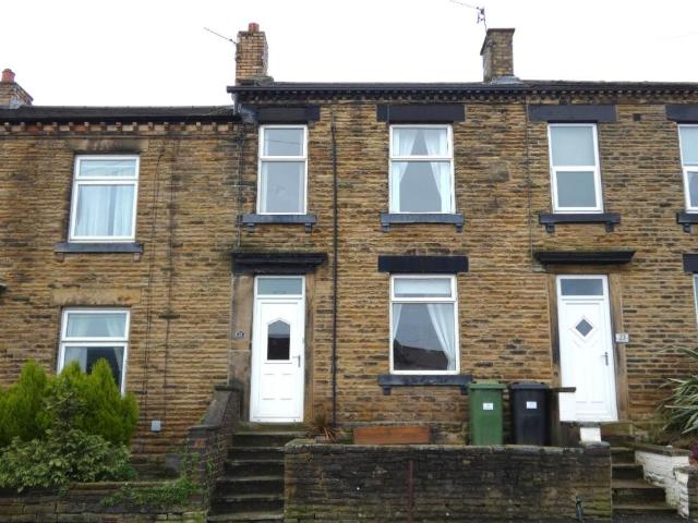 Terraced House for rent in Drighlington