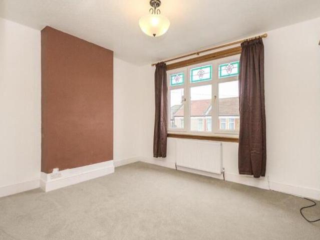 Cottage for rent in Cat Hill
