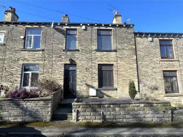 House for rent in Gomersal, Hartshead Moor