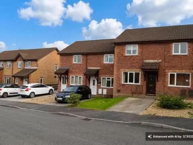 House for rent in Newcastle, Wales