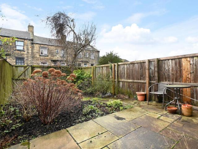 Cottage for rent in Yeadon, West Yorkshire