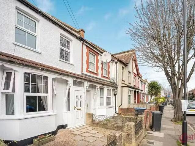 House for rent in Enfield, Greater London