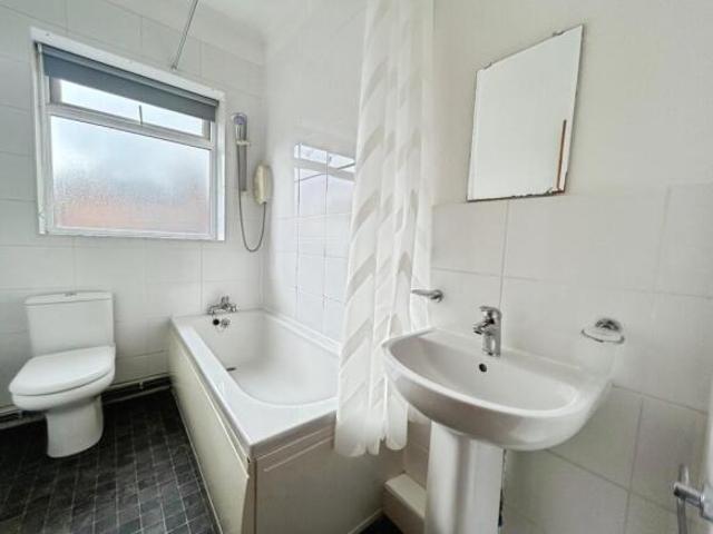 Cottage for rent in Cheadle, Greater Manchester