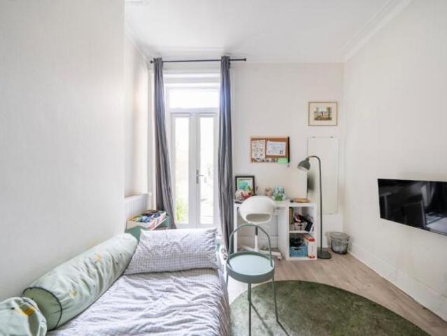 Cottage for rent in Cat Hill