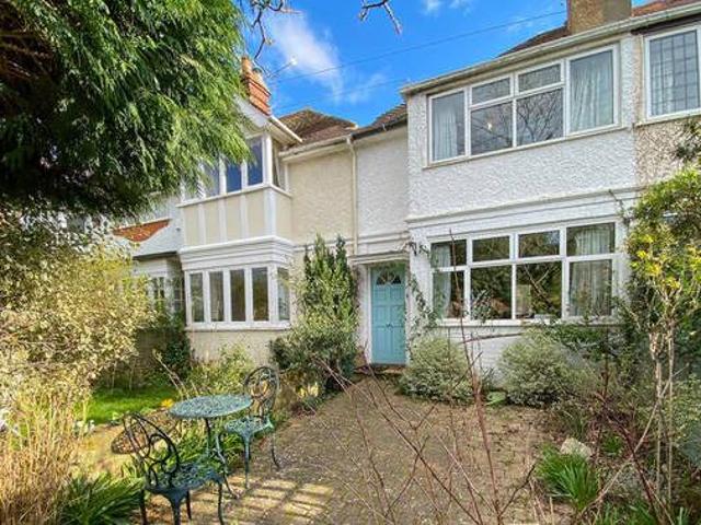 House for rent in Surrey