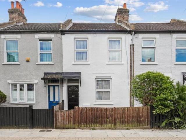 Cottage for rent in Cat Hill