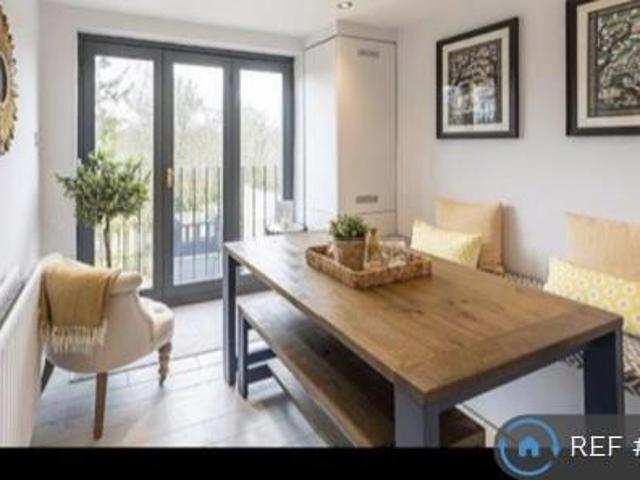 Cottage for rent in Five Acres, Hertfordshire