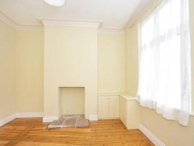 Cottage for rent in High Field, York