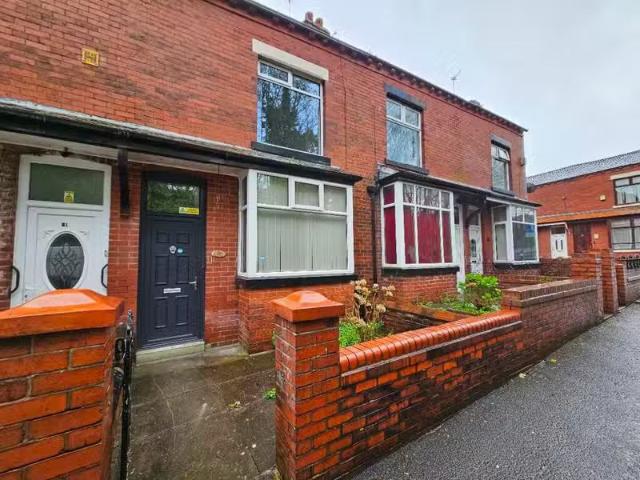 House for rent in Brownlow Fold, Lee Bank