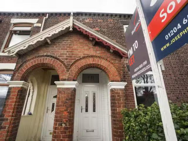 House for rent in Lee Bank, Greater Manchester
