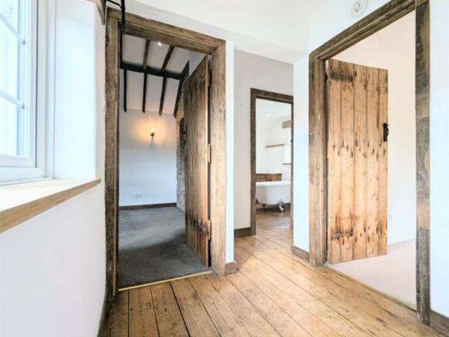 Cottage for rent in Kingswood, South Gloucestershire