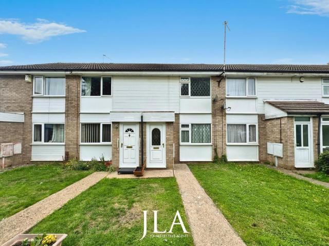 Terraced House for rent in Leicester
