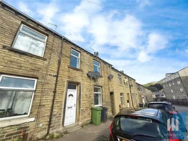 House for rent in Huddersfield, Kirklees