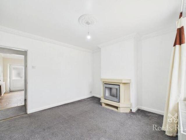 Cottage for rent in Woodhouse, South Yorkshire