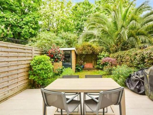House for rent in Lyons, Greater London
