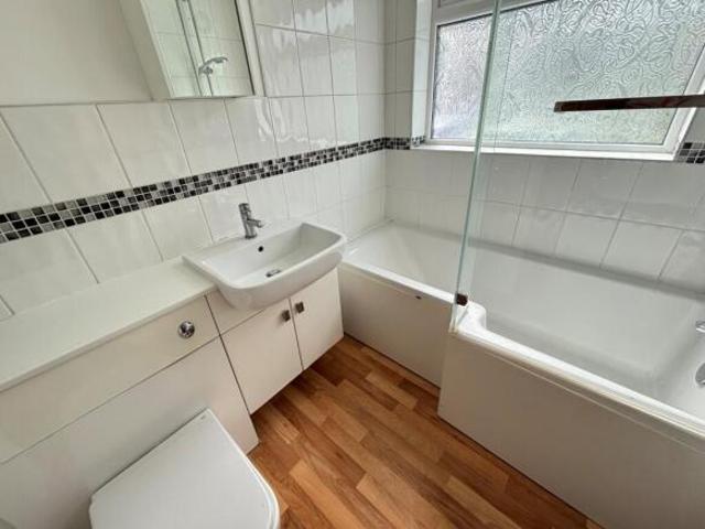 Cottage for rent in Oad Street, Kent