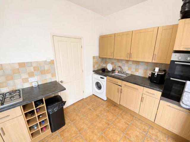 Cottage for rent in Holgate, High Field