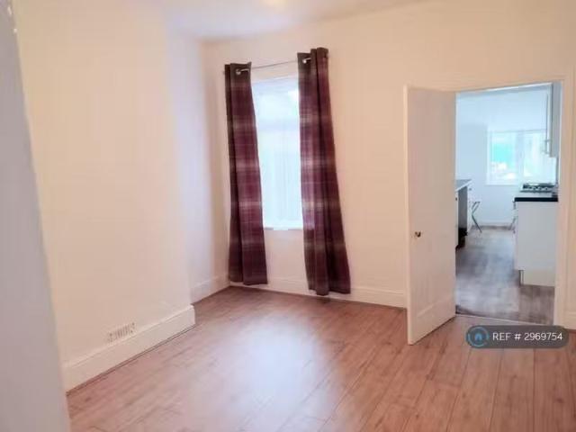 House for rent in Horninglow and Eton, Beamhurst