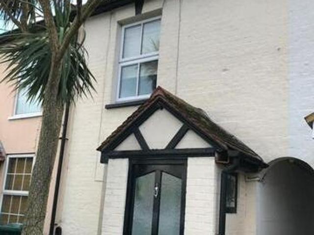 House for rent in Surrey
