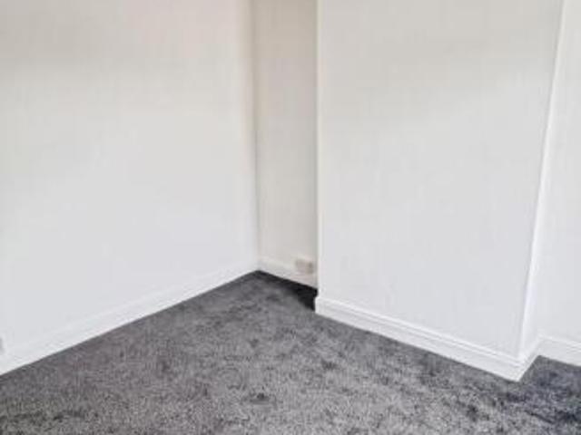Cottage for rent in Stoke-on-Trent