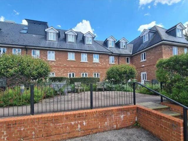 House for rent in Lyons, Greater London
