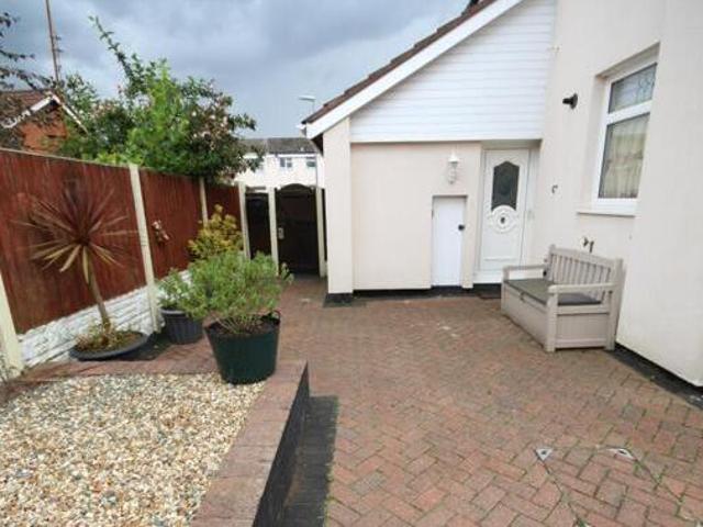 House for rent in Lyons, Greater London