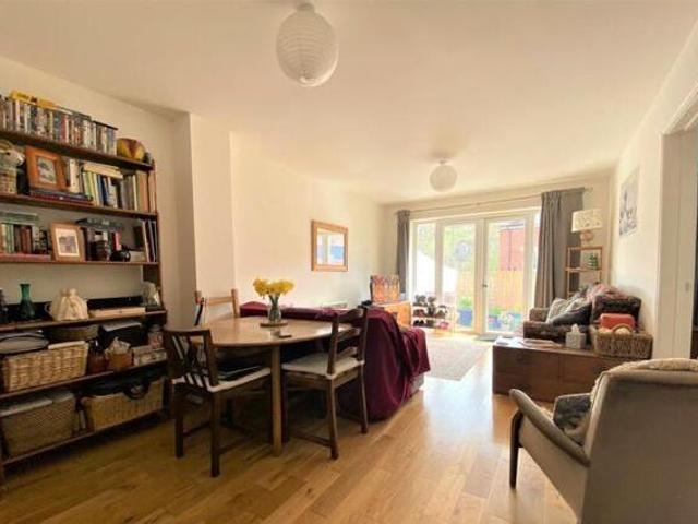 House for rent in Stroud, School House