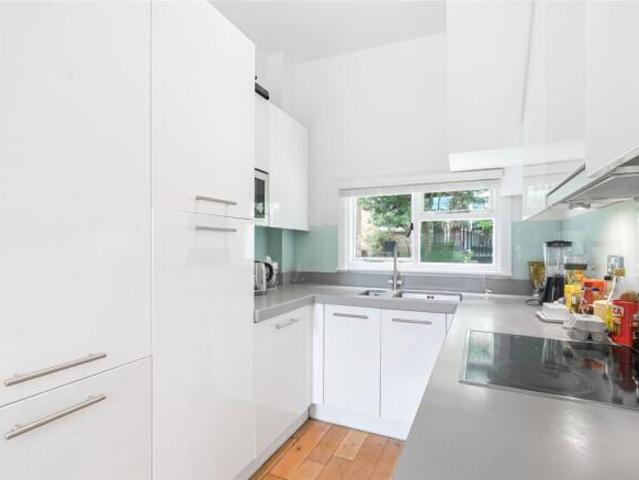 Cottage for rent in Cat Hill