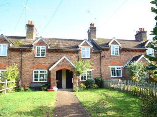 House for rent in Surrey
