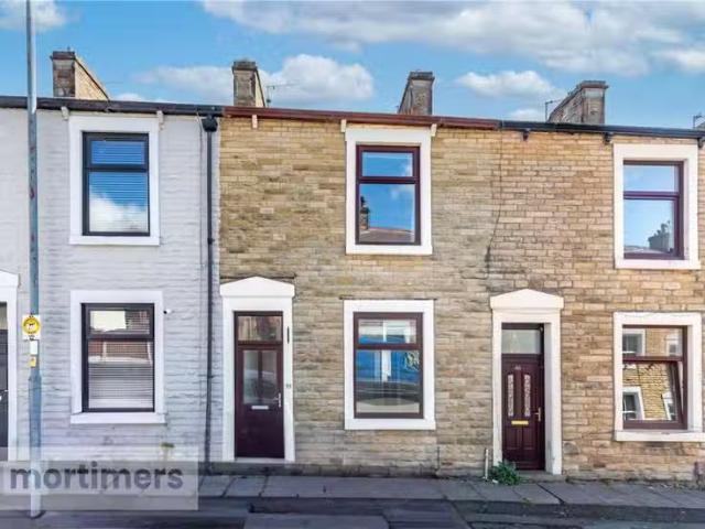House for rent in Oakenshaw, Backburn