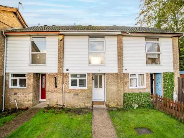 House for rent in Five Acres, Hertfordshire